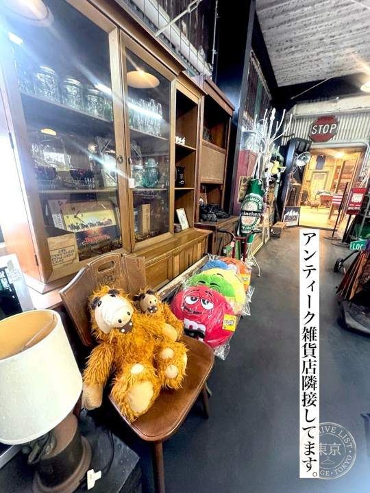 08 old clothing — storefront