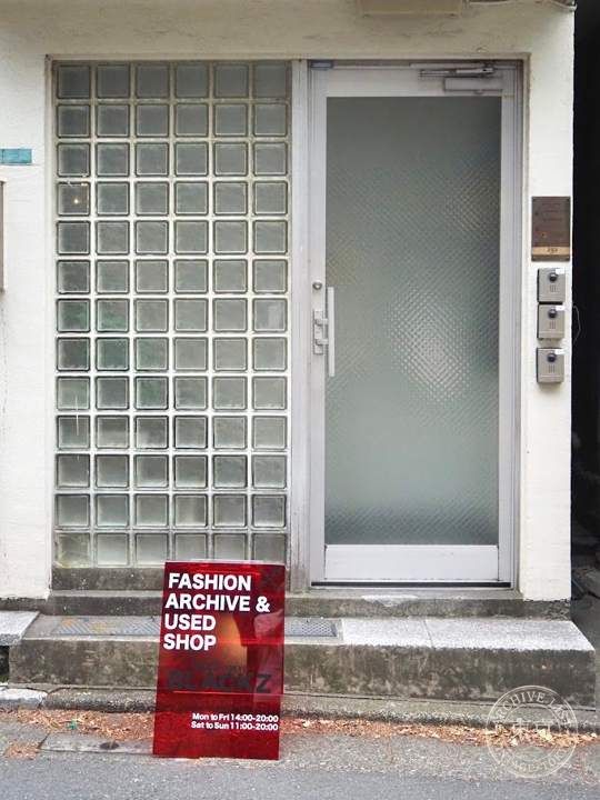 2122TOKYO BLACKZ — storefront
