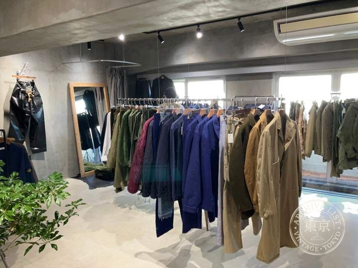 ESSENCE store — storefront