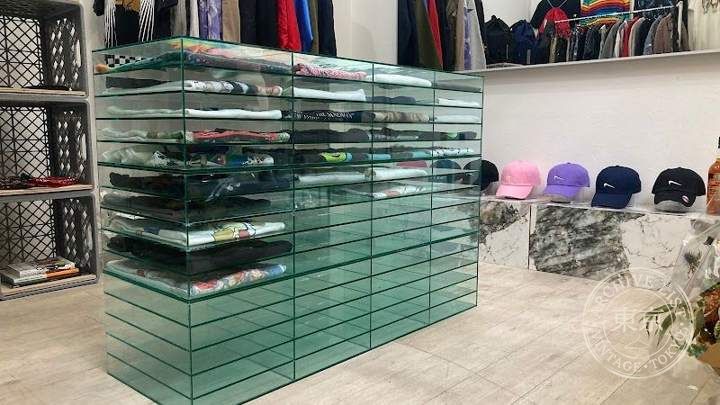 FASHION PLAYER — storefront