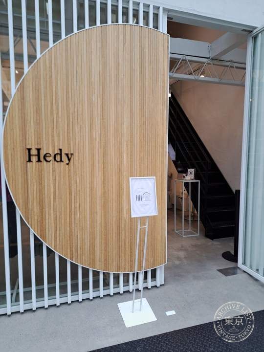 Hedy Vintage shop Osaka — storefront