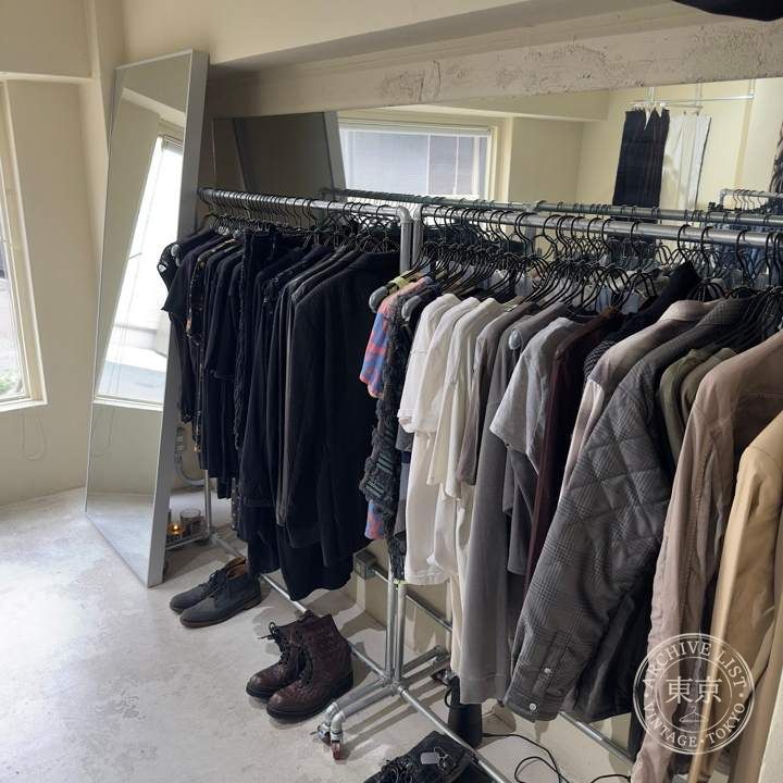 KURACURA — storefront