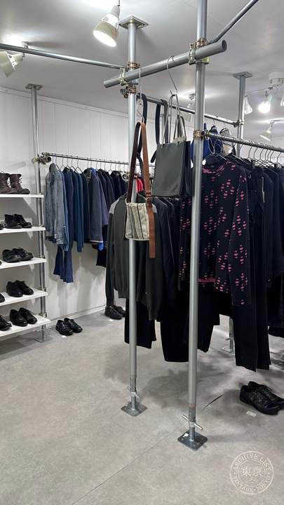 no shape (神戸古着屋) — storefront