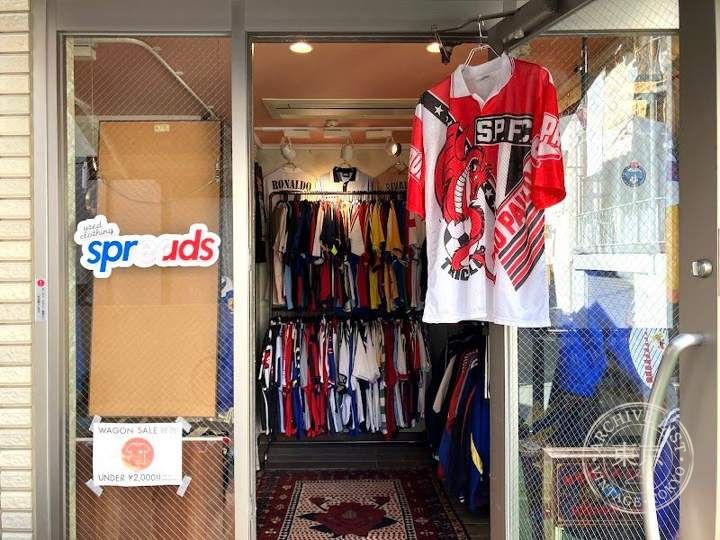 SPREADS VINTAGE TOKYO — storefront