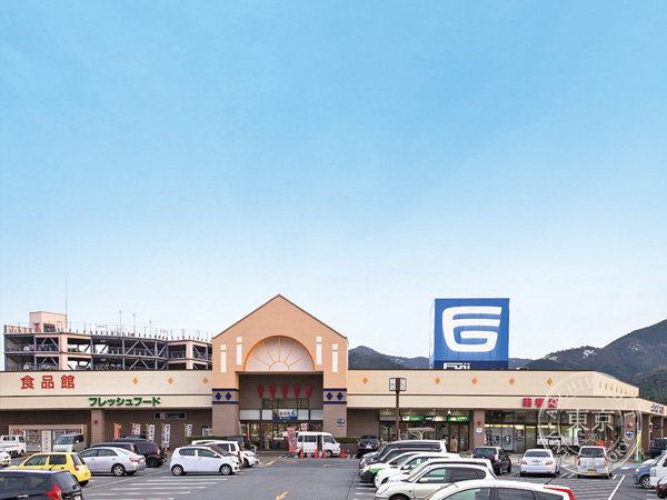 Toreca Gakari — storefront