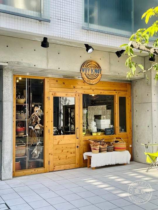 WHY KNOT — storefront