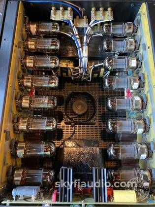 AMPLI Vacuum Tube Laboratory Vintage & Things — photo