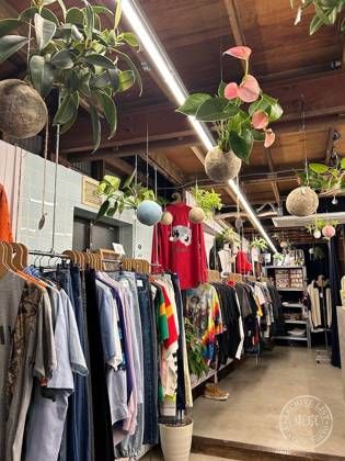 Chit-Chat 三軒茶屋 古着屋(リィンカーネーション合同会社) — photo