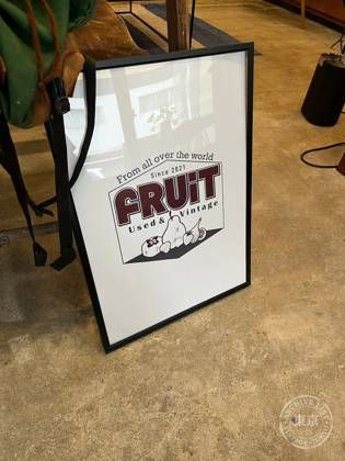 FRUiT used&vintage — photo