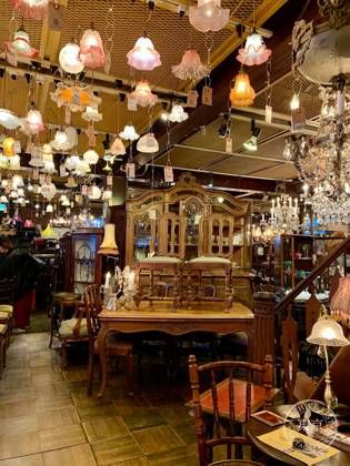 Globe Antiques — photo