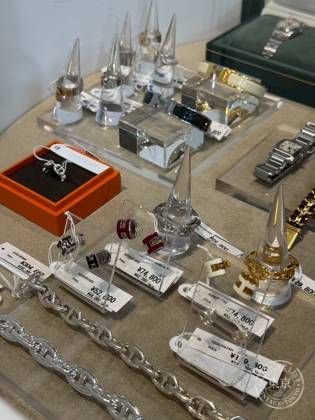 Hedy Vintage shop Osaka — photo