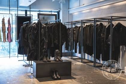 JULIUS_7 TOKYO STORE — photo