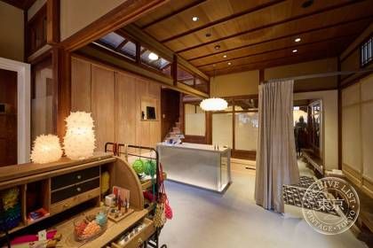 Katayama Bunzaburo Shoten Kyoto Honten — photo