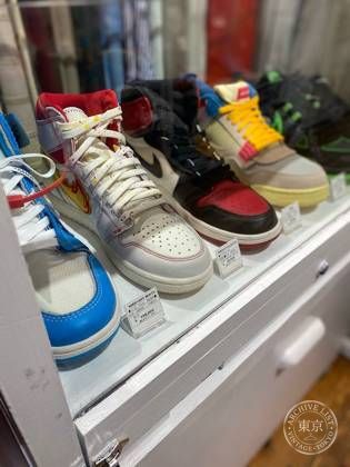 kindal kobe motomachi second hand store — photo