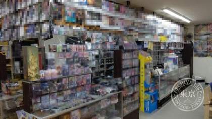 Card Shop Takara Shima Kamii — photo