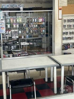 Card Shop Toreedingu World Kumagaya Ishihara — photo