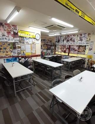 Yellow Submarine Himeji — photo