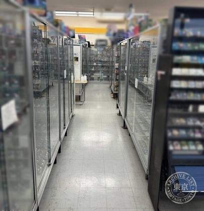 TCG Shop Disuku — photo