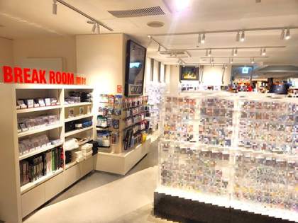 Sports Card& Card Game Shop MINT Kichijoji — photo