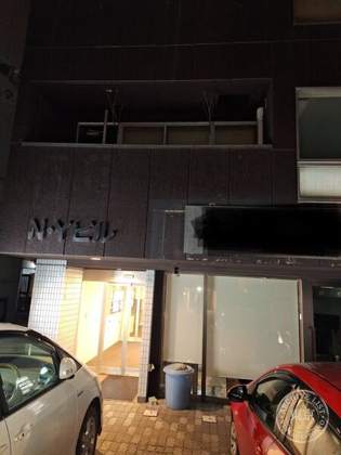 Tebukuro no Heya — photo
