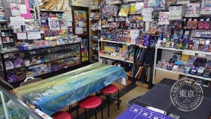 Card Shop Shokeesu — photo