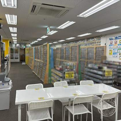Card Shop Hobibi Toyota VITS — photo