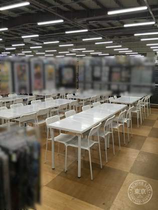 Book Market Ee Two Mikawaanjo — photo