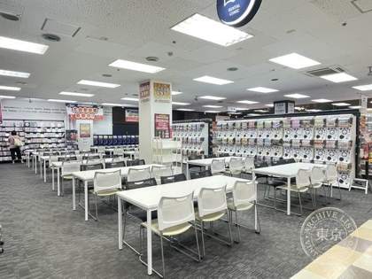 TSUTAYA Toreca Card Sutajiamu Shuri — photo