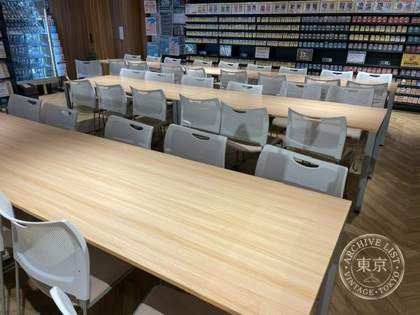 TSUTAYA Yamato Ya Shoten BOOKSTORE Sendai Chomei Ke Oka — photo
