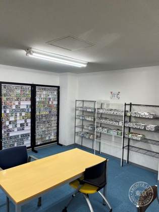 Card Shop Tamari Ba — photo