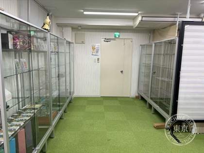 Card Shop Kirin Osaka Tenmabashi — photo