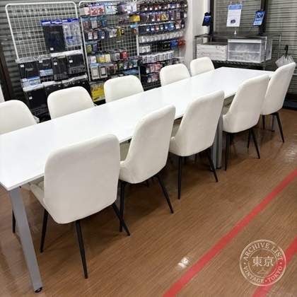 Card Shop Metaru — photo