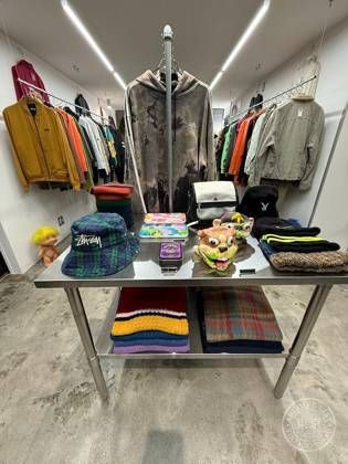 QOOP Used Clothing — photo