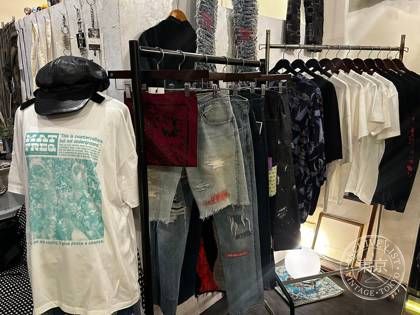 ray Used ＆ Select 古着 セレクトショップ — photo