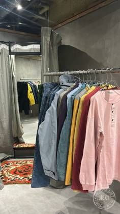 RONGO RONGO Vintage Clothing Store — photo