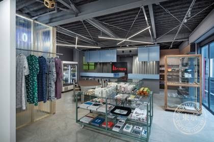 Shop & Gallery「OFS.TOKYO」 — photo