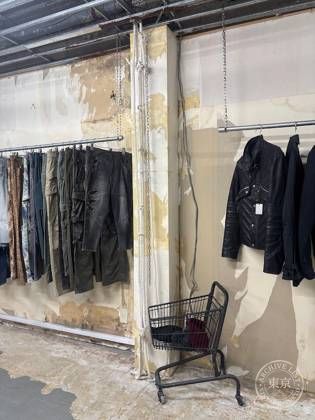 SOAR shop — photo