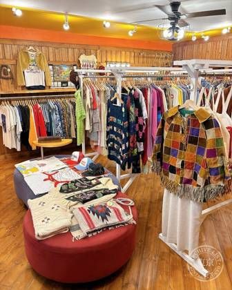 Vintage clothing store “Bestie” (ベスティ) — photo