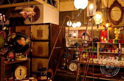 WANT ANTIQUE LIFE STORE — photo