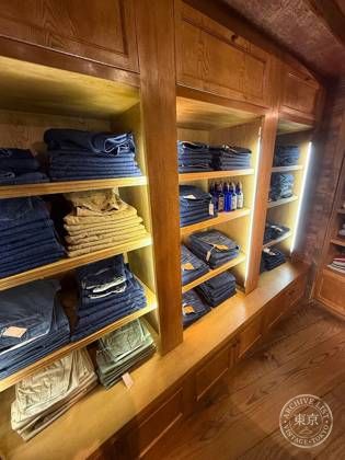 WAREHOUSE DENIM TOKYO — photo